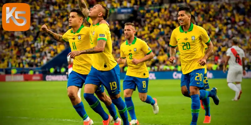 Danh sách cầu thủ ra sân của hai đội Brazil và Haiti